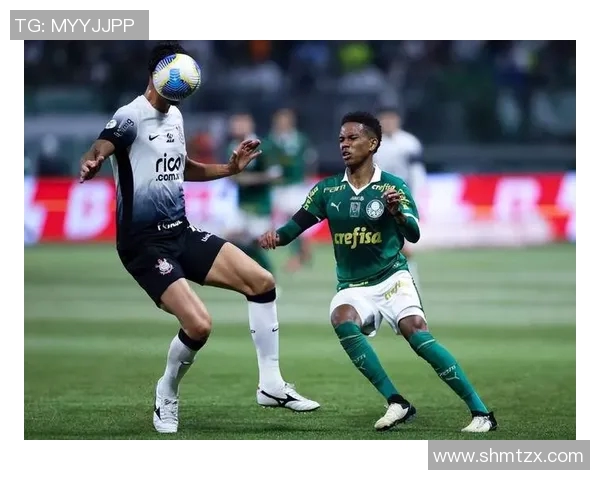 被踢的足球明星背后的故事与奋斗历程揭秘